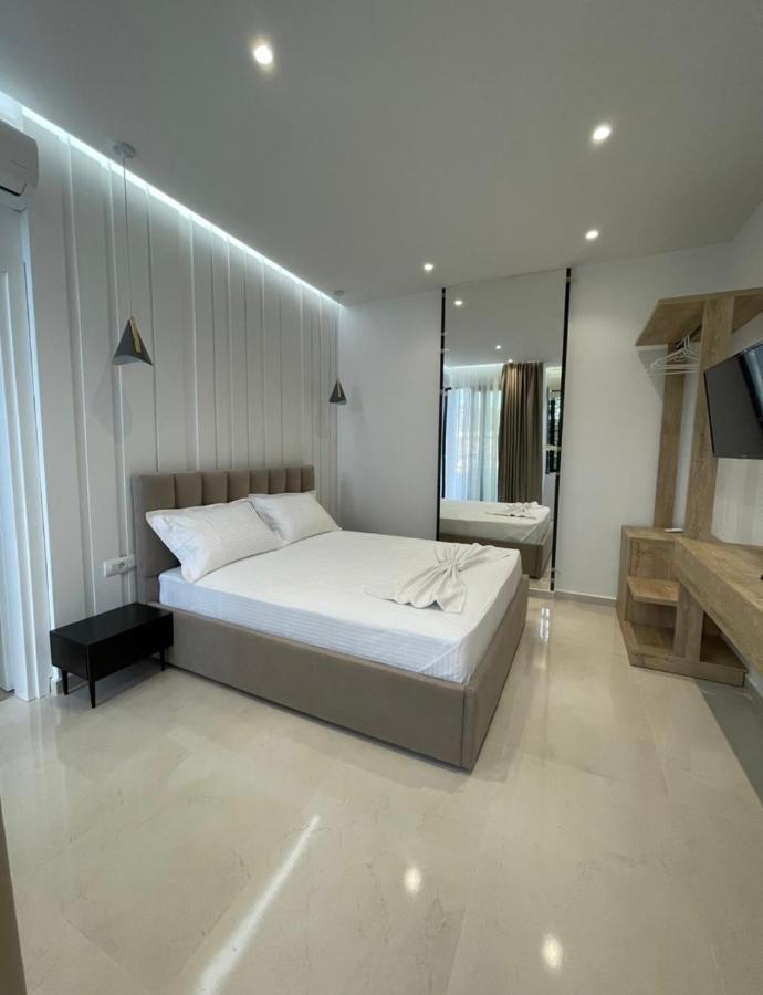 Villa Xhefri 2 Sarandë Eksteriør billede